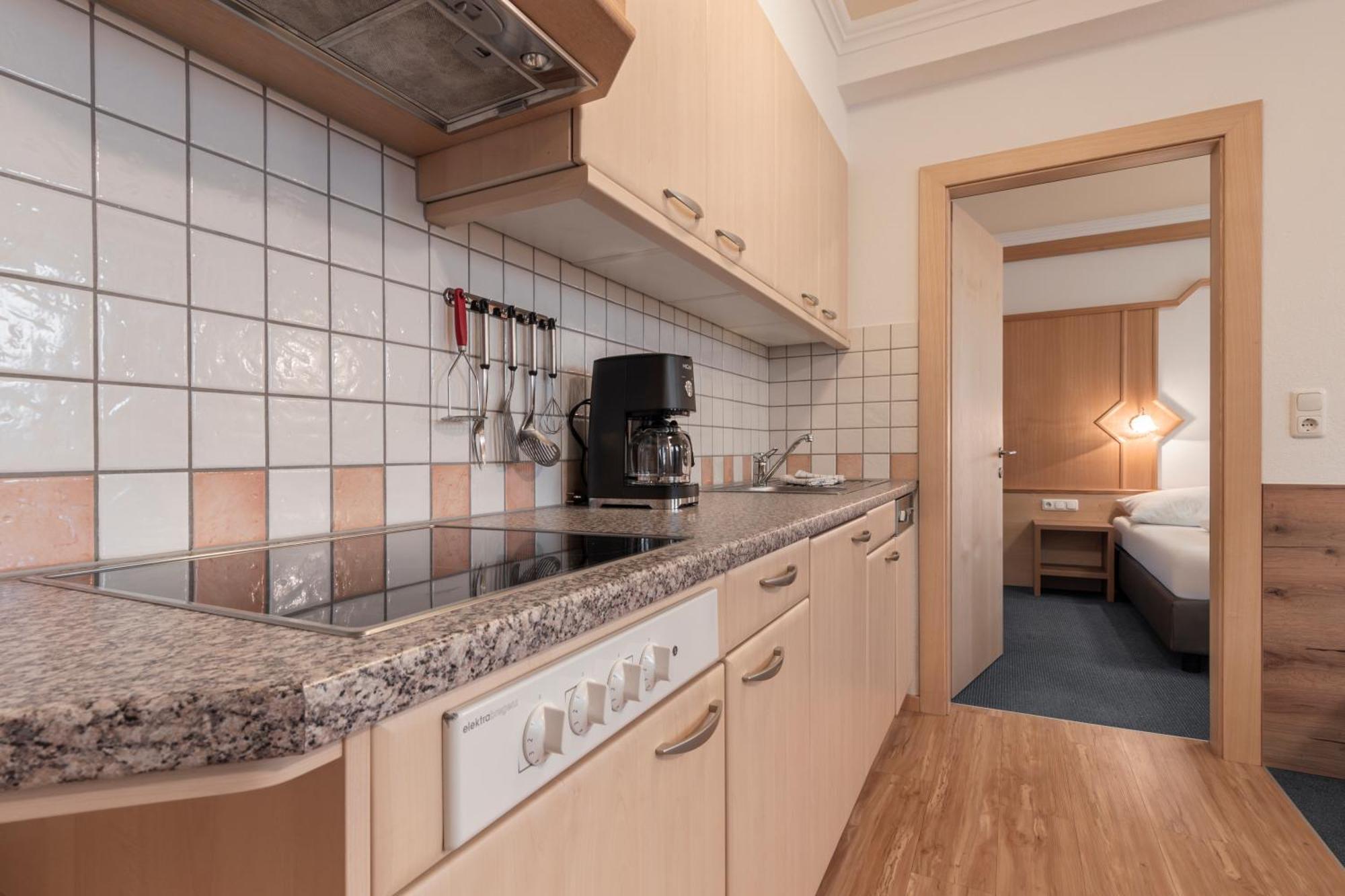 Schmid Rooms & Apartments Ischgl Ngoại thất bức ảnh