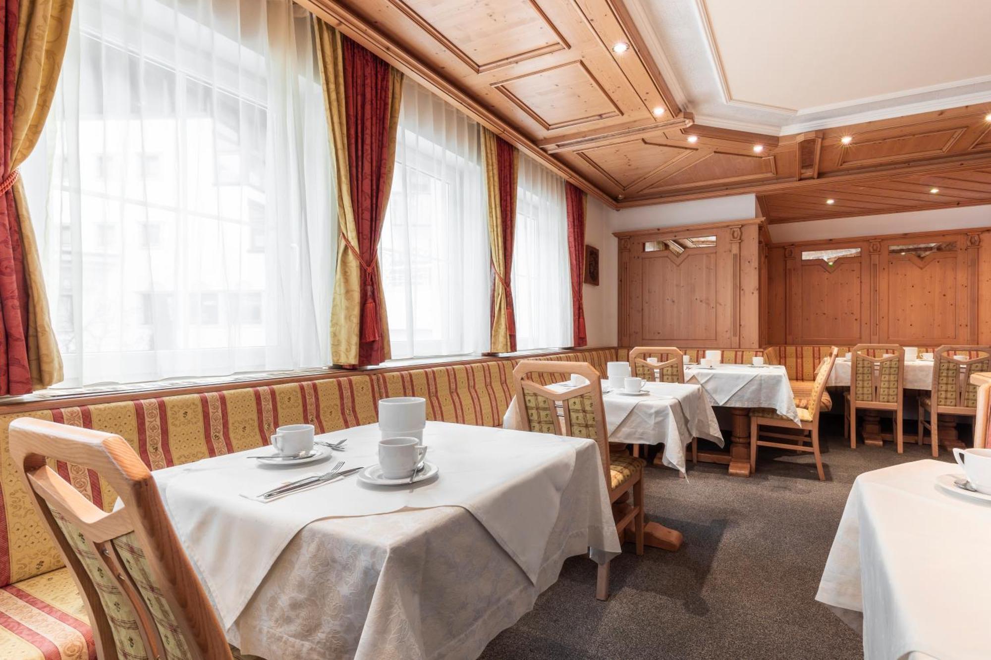 Schmid Rooms & Apartments Ischgl Ngoại thất bức ảnh