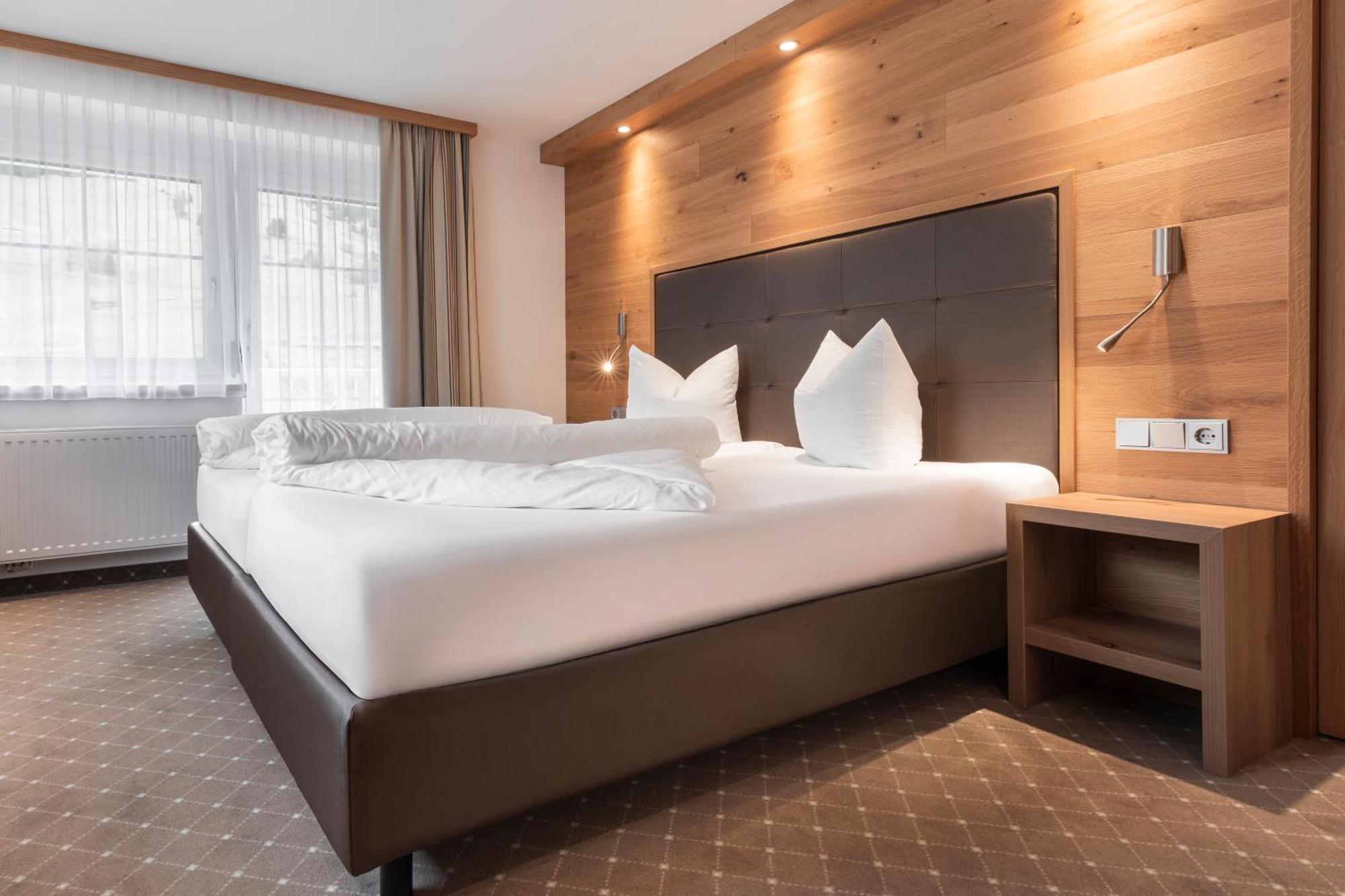Schmid Rooms & Apartments Ischgl Ngoại thất bức ảnh