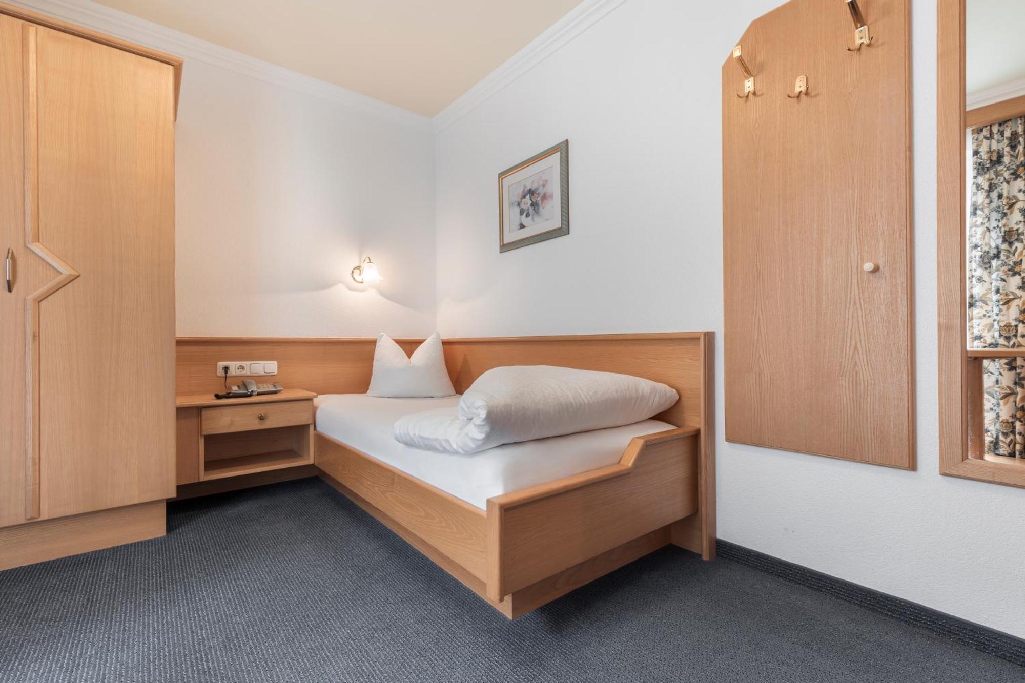 Schmid Rooms & Apartments Ischgl Ngoại thất bức ảnh